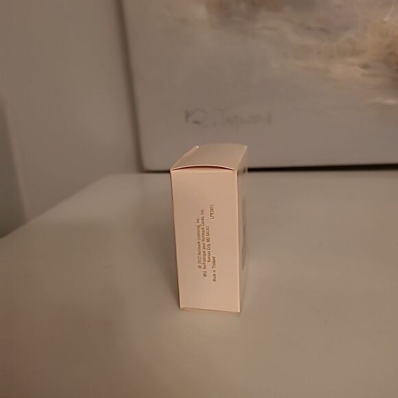 Hallmark  Keepsake Ornament - Picture 2 of 9